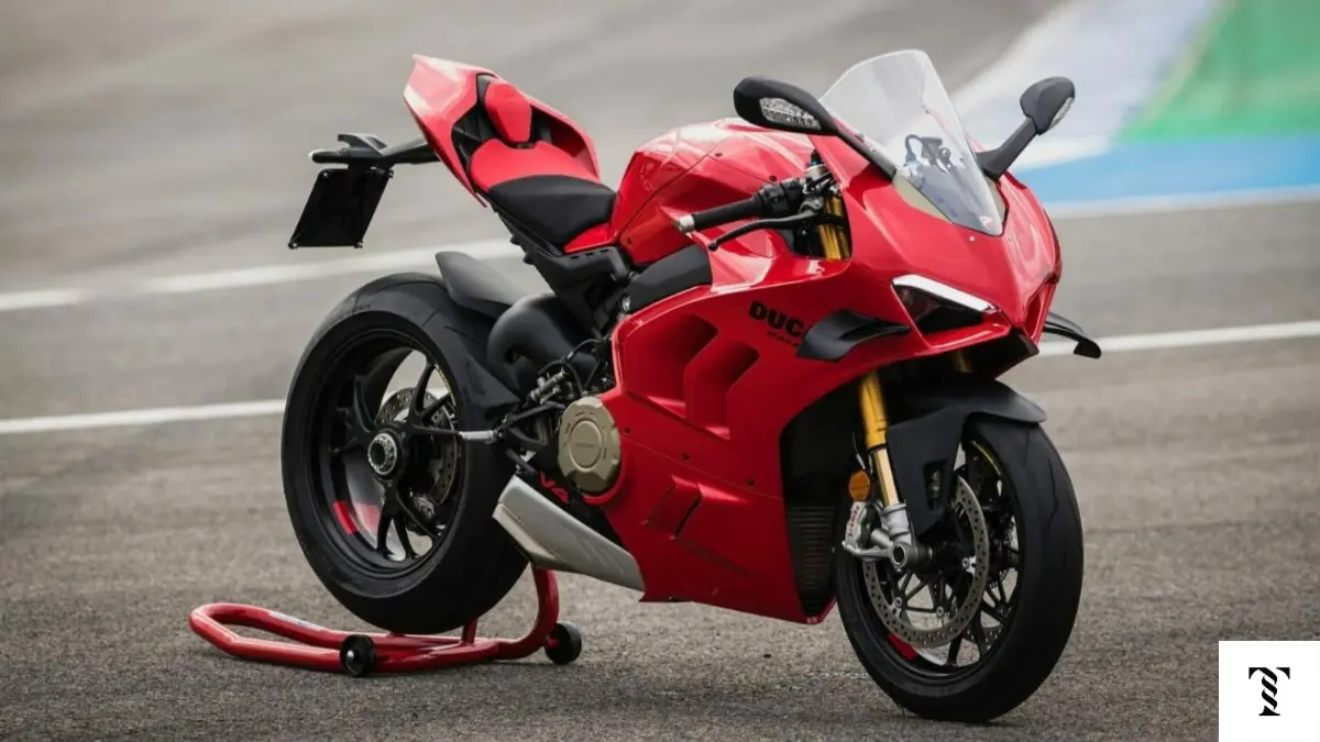 Ducati Panigale V4 will be launched in India soon