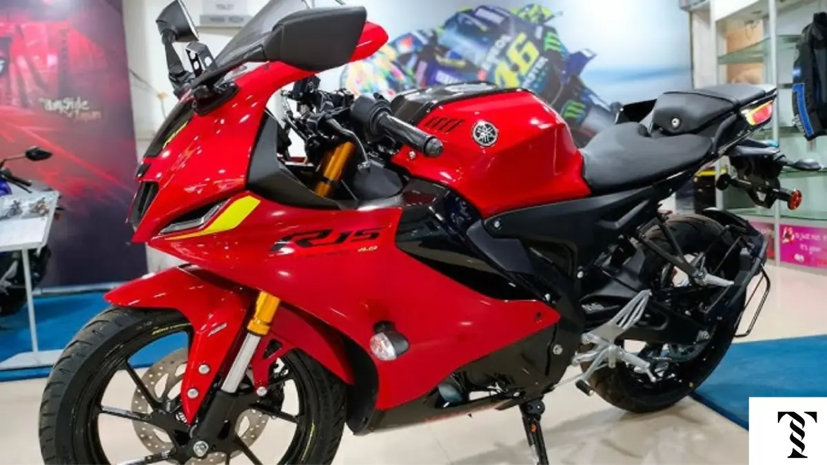 Get Yamaha YZF-R15 bike with special offer and great features on Dhanteras