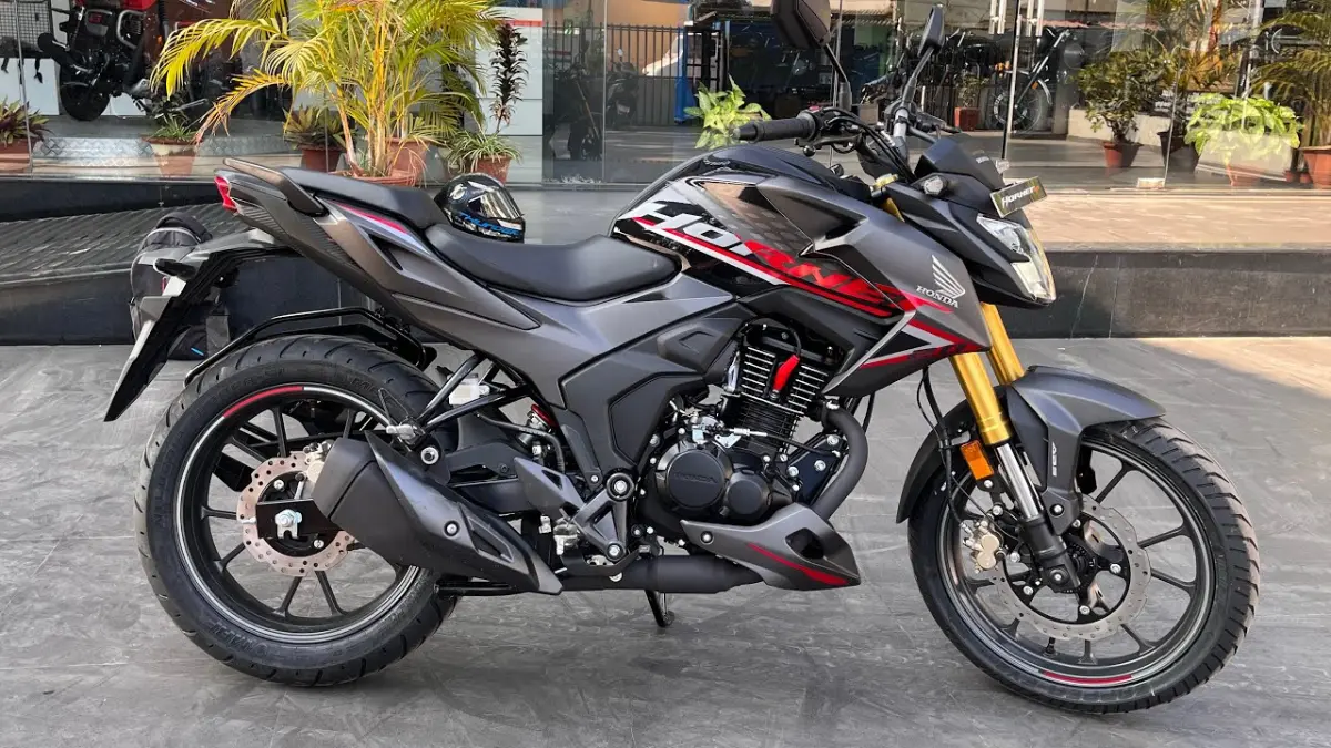 Honda's new bike in the sporty brand is awaited in the basement of the auto industry